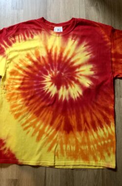 Rainbow Batik T-Shirt Größe XL
