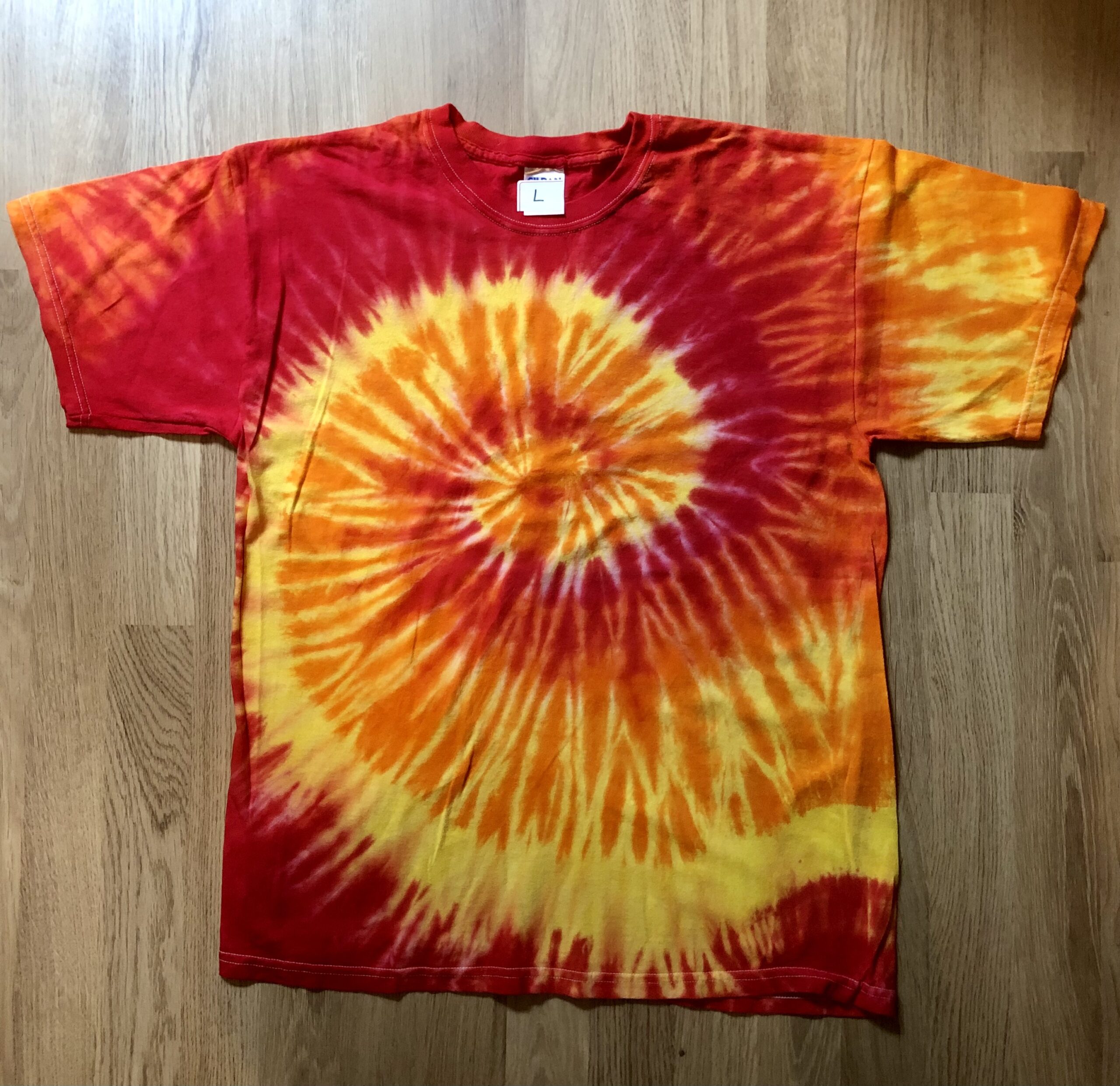 Rainbow Batik T-Shirt Größe L