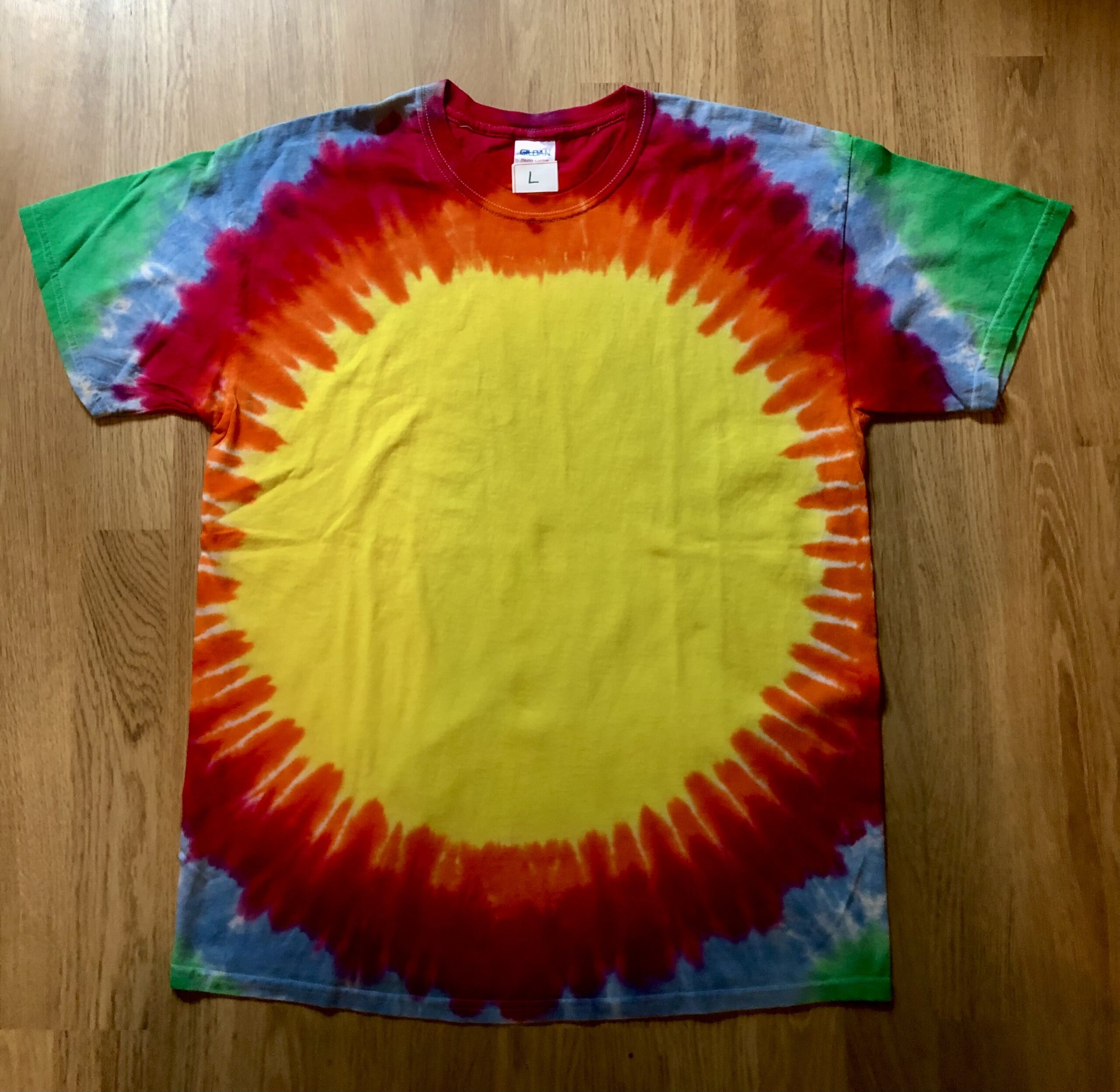 Rainbow Batik T-Shirt Größe L – Bild 2
