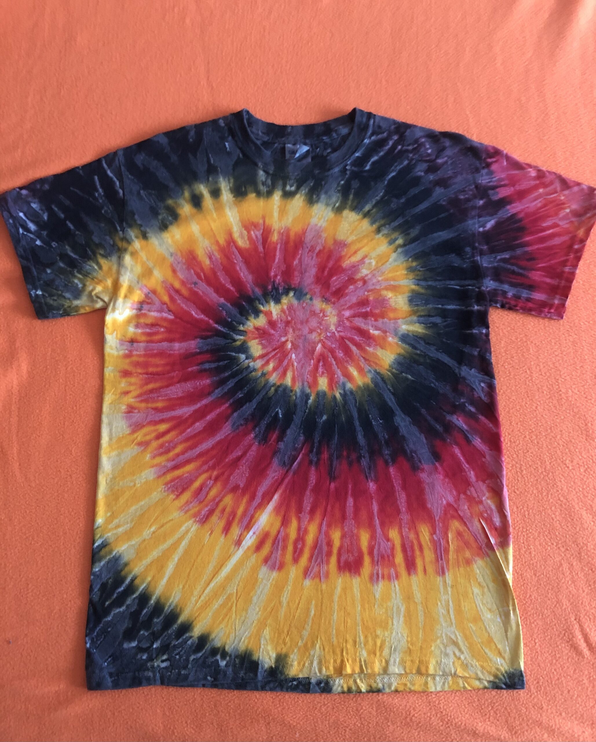 Rainbow Batik T-Shirt Größe M – Bild 7