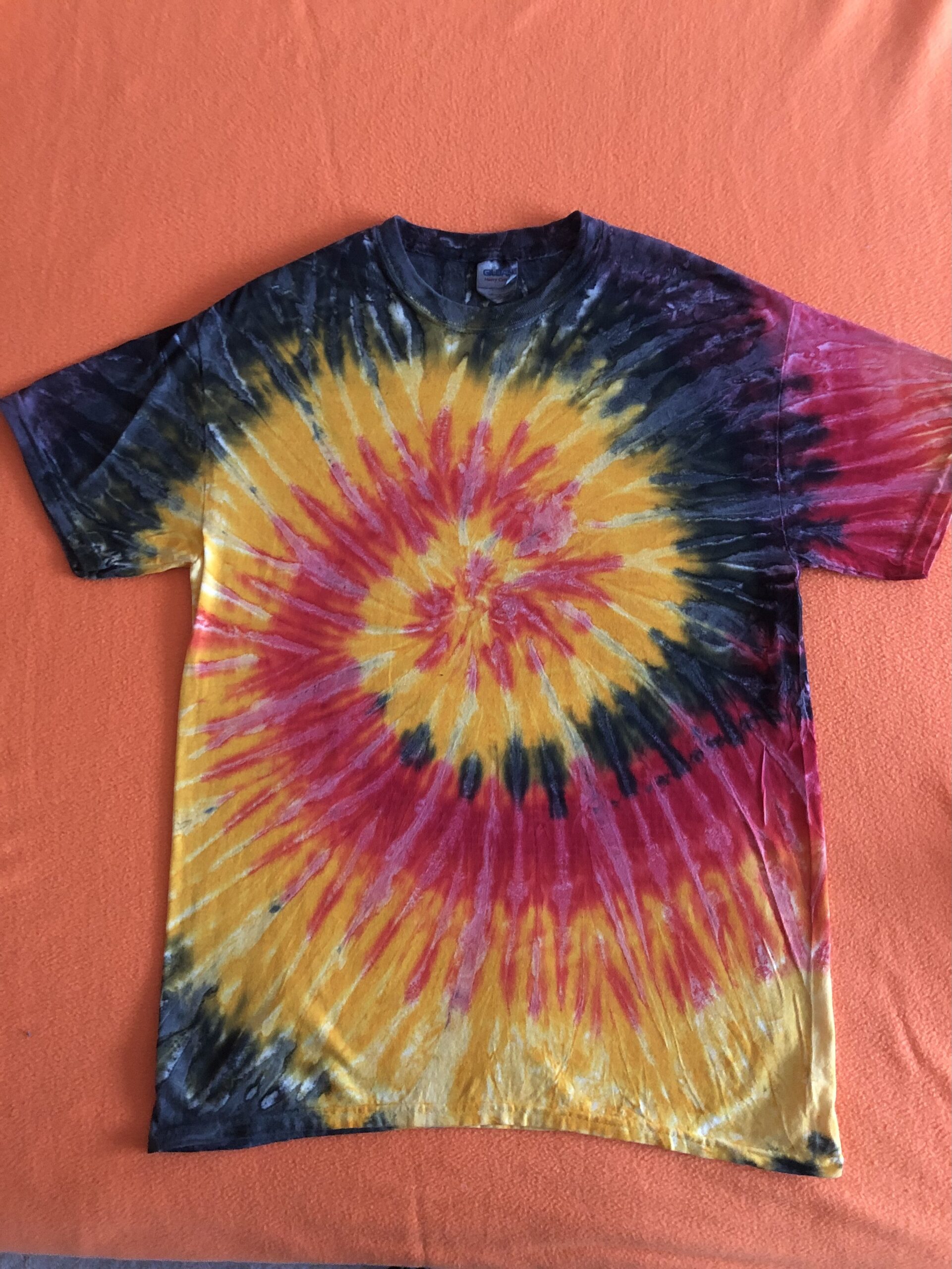 Rainbow Batik T-Shirt Größe M