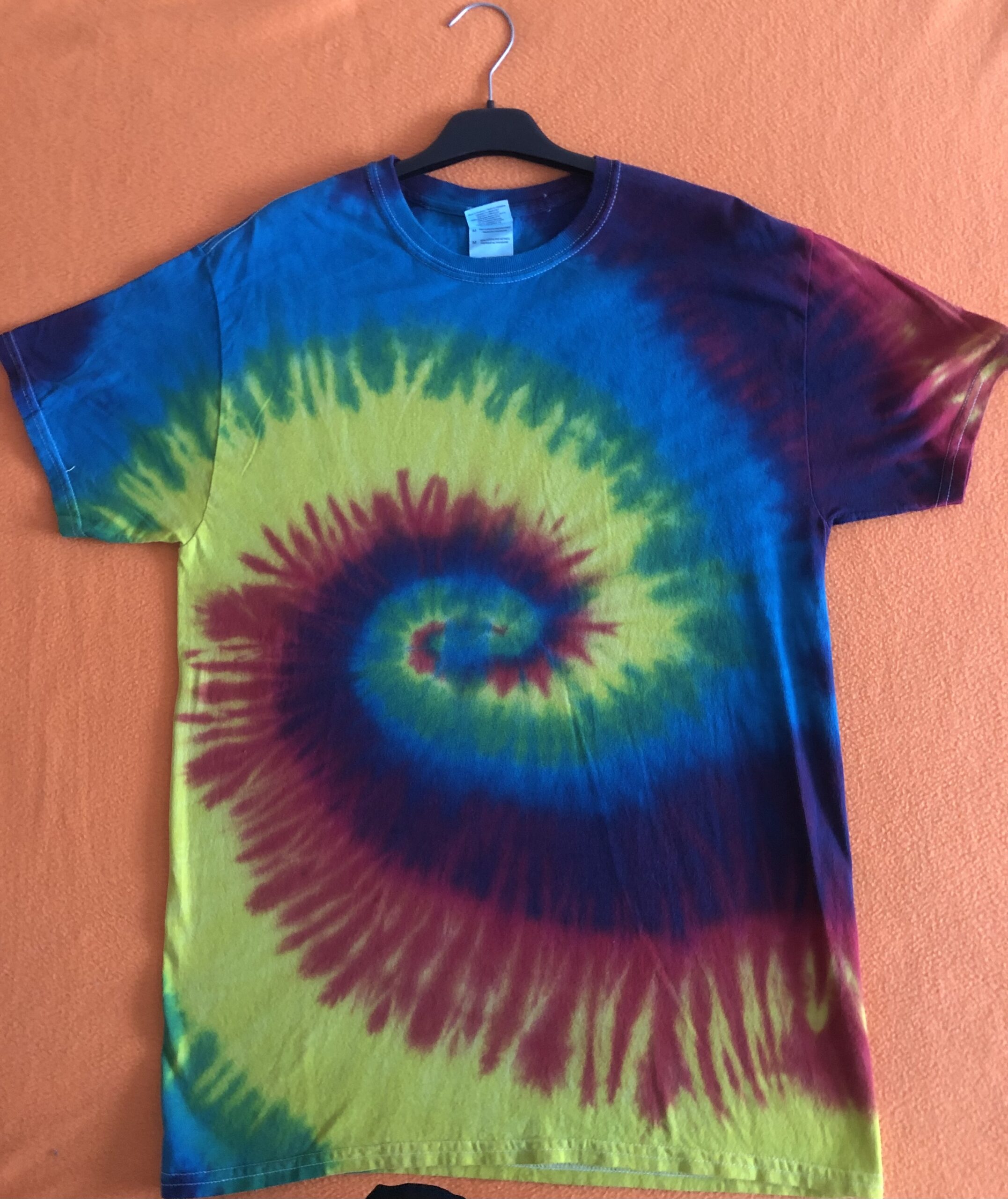 Rainbow Batik T-Shirt Größe M – Bild 5